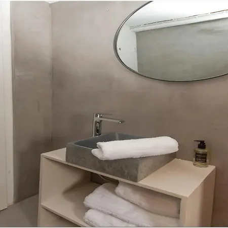 Vila Mykonos Centre 8 Pax With Jacuzzi *
